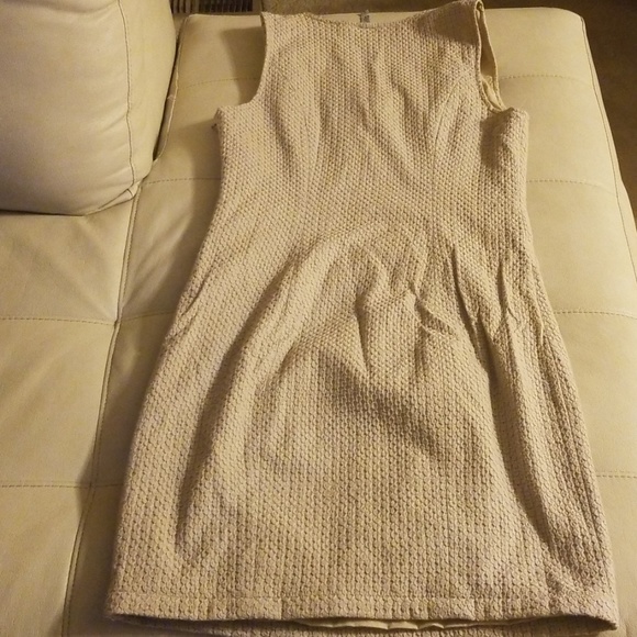 Miilla Shift Dress - Picture 4 of 4